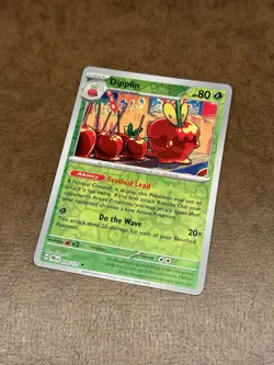 Dipplin 010/131 - Reverse Holo - Prismatic Evolutions - Pokemon TCG - Image 1