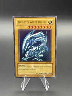 Blue-Eyes White Dragon SDK-001 - Starter Deck: Kaiba Unlimited - Ultra Rare - Image 1