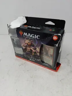 Magic: The Gathering 2022 Starter Kit | 2 Ready-to-Play Decks - Image 5