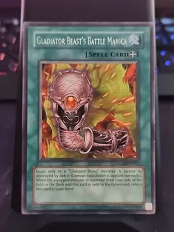 Gladiator Beast's Battle Manica - Rare Foil - Yugioh Spell Card - Vintage - Image 1
