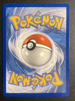 Pokemon TCG - Pikachu 25/25 McDonald’s Promo 2021 - Holo Bleed Error - Image 4