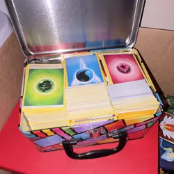Pokemon TCG Bulk Card Lot w/ 2 Metal Tins, Boxes & Sleeves over 1000 + bulk - Image 4