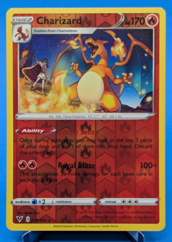 Charizard 025/185 Pokemon TCG 2020 Reverse Holo Rare Vivid Voltage Near Mint - Image 1