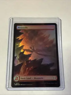 MTG Mountain (0275) Tarkir: Dragonstorm Foil - Image 1