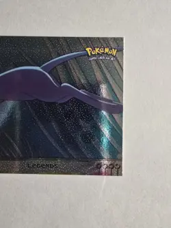 1999 Topps Pokemon the Movie EDT Legends Rainbow Foil #1 Mewtwo Black Edition - Image 2