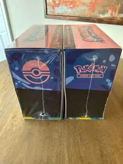 2x POKEMON CENTER Chaos Rising Elite Trainer Box ETB - FACTORY SEALED - in hand - Image 5