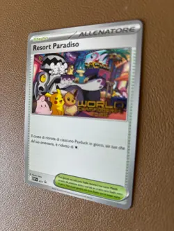 Paradise Resort 2025 World Championships ITALIAN Promo SVP 224 Pokemon Card - Image 4