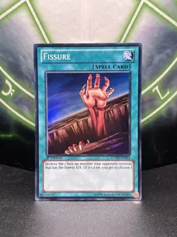 Yugioh Fissure LCYW-EN055 Super Rare 1st Edition NM - Image 1