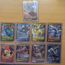 Pokemon TCG V Card Lot (9 Cards) Kleavor V Venusaur V Inteleon V Rapid Strike - Image 1