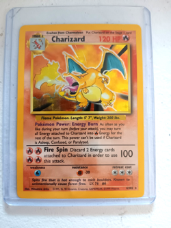 Charizard 4/102 Base Set Holo Rare Pokemon Card 1999 WOTC TCG Vintage Pokemon - Image 1