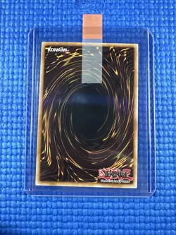 YUGIOH TCG Toon Dark Magician Girl DUPO-EN041 Ultra Rare Holo 1ST EDITION NM - Image 2