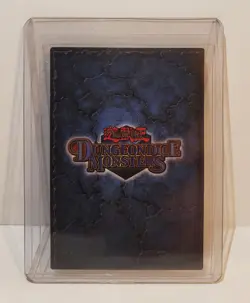 Yugioh Dungeon Dice Monsters DDM Dark Magician B1-02 English Card - Image 2