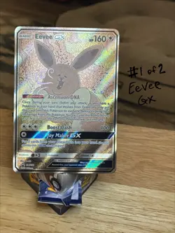 Pokemon TCG Eevee GX SM233 Full Art Promo Black Star Ultra Rare Holo * - Image 1
