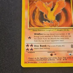 Moltres 27/62 Fossil Unlimited Non Holo Rare WOTC Vintage Pokemon Card - Image 2