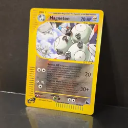 The Pokemon Company Magneton 20/144 Skyridge Rare Reverse Holo ENG 2003 - Image 1