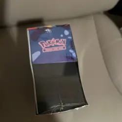 Chaos Rising Pokemon Center exclusive ETB - Image 4