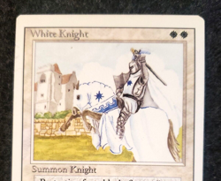 White Knight Revised NM NEVER PLAYED MAGIC THE GATHERING MTG CARD (DS3D1D4) - Image 3