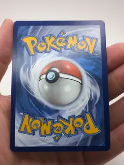 Pokemon TCG Celebi Vivid Voltage Holo Card 009/185 Rare - Image 2
