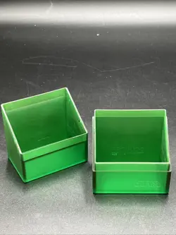 Ultimate Guard Emerald 60+ Boulder Deck Box - Image 5