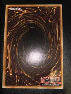 Dark Magician Platinum Secret Rare RA04-EN106 Yugioh 7th artwork - Image 2