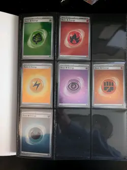 Pokemon TCG 151 Binder Collection Near Complete + RH/Holos - Image 2