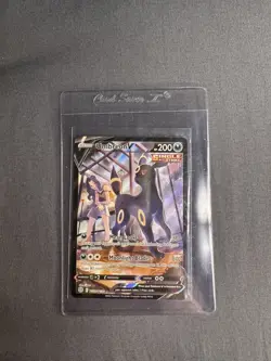 Pokemon TCG Umbreon v Evolving Skies Holo Ultra Rare Card 094/203 NM/M Condition - Image 1
