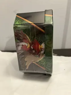 Pokemon TCG: Divergent Powers Tin – Hisuian Decidueye V - Image 2