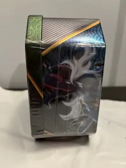 Pokemon TCG: Divergent Powers Tin – Hisuian Decidueye V - Image 4