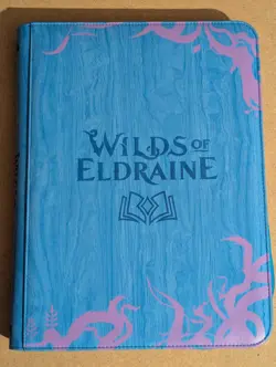 Ultra Pro MTG The Wilds Of Eldraine 9 Pocket Leatherette Zipped Pro Folder - Image 1