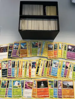 Huge Pokemon 1000 Card Lot Of Common/Uncommon NM-LP - Image 1