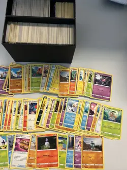 Huge Pokemon 1000 Card Lot Of Common/Uncommon NM-LP - Image 2