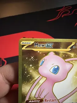 Mew Ex 205/165 Hyper Rare Pokemon TCG Card From 151 Near Mint See Pics - Image 2