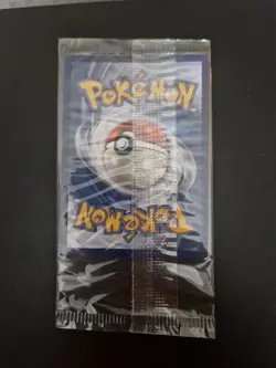 Pokemon Greninja Gold Star SWSH144 Holo Celebrations Sealed - Image 2