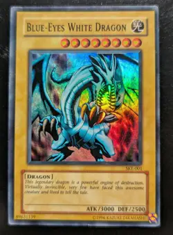 Vtg YUGIOH HOLO LOT OF 4 GAIA,BLUE EYES,DARKNEC, BLACK LUSTER NM+ - Image 2