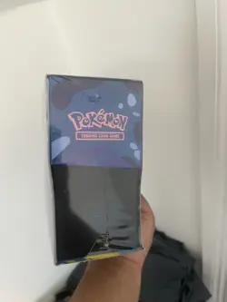 Pokemon Chaos Rising POKEMON CENTER ETB 🔥 ELITE TRAINER BOX NEW FACTORY SEALED - Image 2