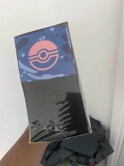 Pokemon Chaos Rising POKEMON CENTER ETB 🔥 ELITE TRAINER BOX NEW FACTORY SEALED - Image 3