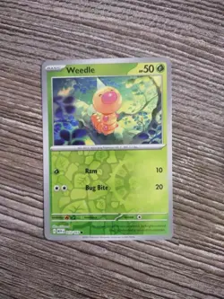 Weedle #013/165 (SV: Scarlet & Violet 151) - Pokemon TCG - Reverse Holo - Image 1