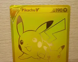 Pokemon TCG Gold Pikachu V 25th Anniversary PROMO SWSH145 Celebrations NM - Image 2