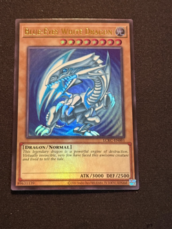 Yu-Gi-Oh! TCG Blue-Eyes White Dragon [Version 2] LCKC-EN001 Ultra Rare - NM/M - Image 1