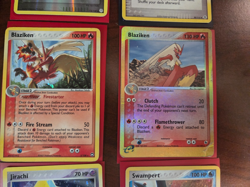 Pokemon vintage 16-Card Lot (2003-2009) Holo - Image 5