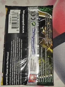 The Pokemon Sword & Shield Evolving Skies Booster Pack Factory Sealed New - Image 2
