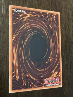 Yu-Gi-Oh! Dark Magician BPT-001 2002 Collectors Tin Secret Rare Holo Konami - Image 3