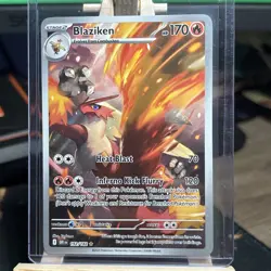 Blaziken - 192/182 - Illustration Rare Pokemon SV10 - Destined Rivals - Image 1