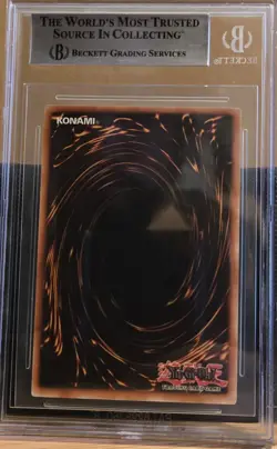 Blue-Eyes Shining Dragon Foil Retro Pack 2 Unlimited Beckett Graded - Image 2
