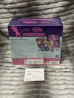 Nintendo Pokemon TCG: Sword & Shield Fusion Strike Elite Trainer Box - Image 2