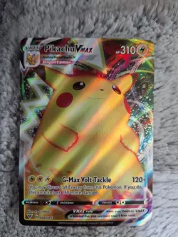 Pokemon PIKACHU VMAX 044/185 Vivid Voltage Ultra Rare Holo - Image 1