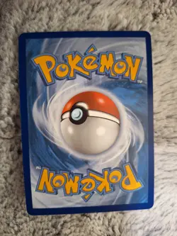 Pokemon PIKACHU VMAX 044/185 Vivid Voltage Ultra Rare Holo - Image 2