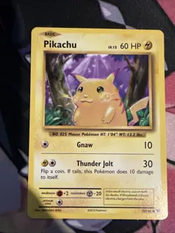Pokemon TCG XY Evolutions LP Pikachu 35/108 - Image 1