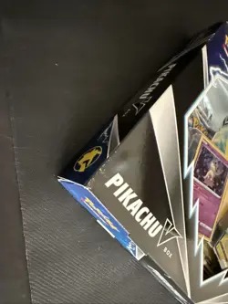 Pokemon TCG Pikachu V Box w/ 2 Fusion Strike & 2 Brilliant Stars Booster Packs 820650851179 - Image 4