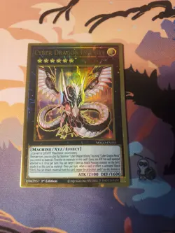 Yugioh! Cyber Dragon Infinity MAGO-EN033 Gold Rare 1st Edition NM - Image 1